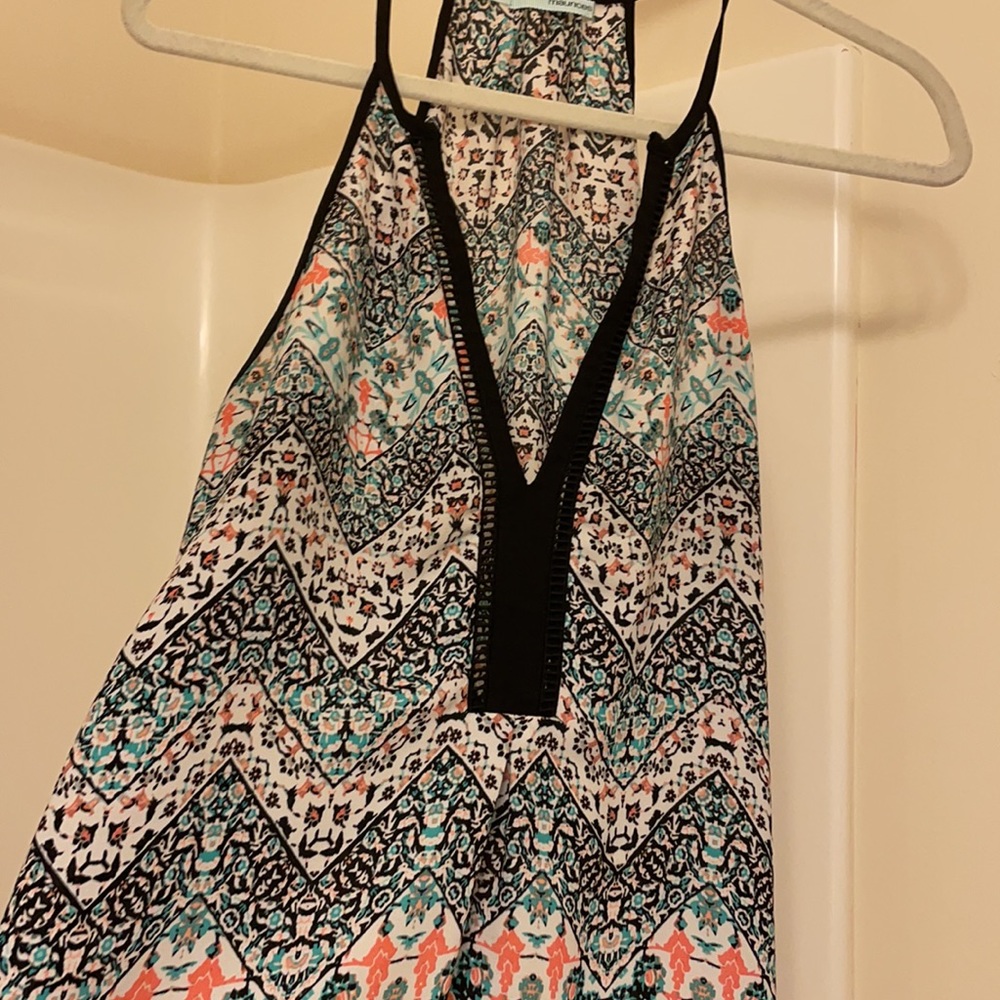 Patterned halter - Picture 3 of 4